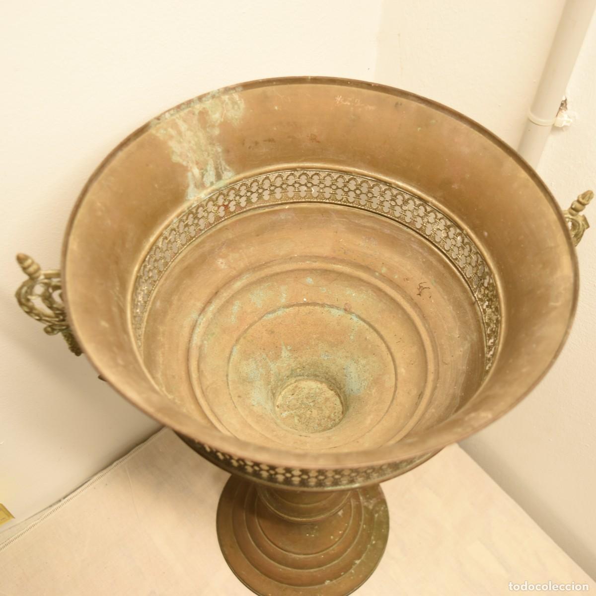 Antig&uuml;edades: Copa ornamental jardinera - 51 cm - Foto 9