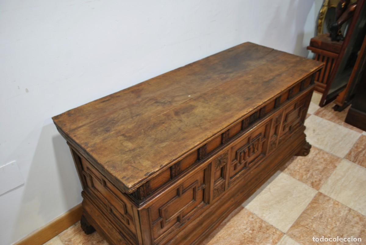 Antig&uuml;edades: ARC&Oacute;N TALLADO MADERA NOGAL - Foto 4