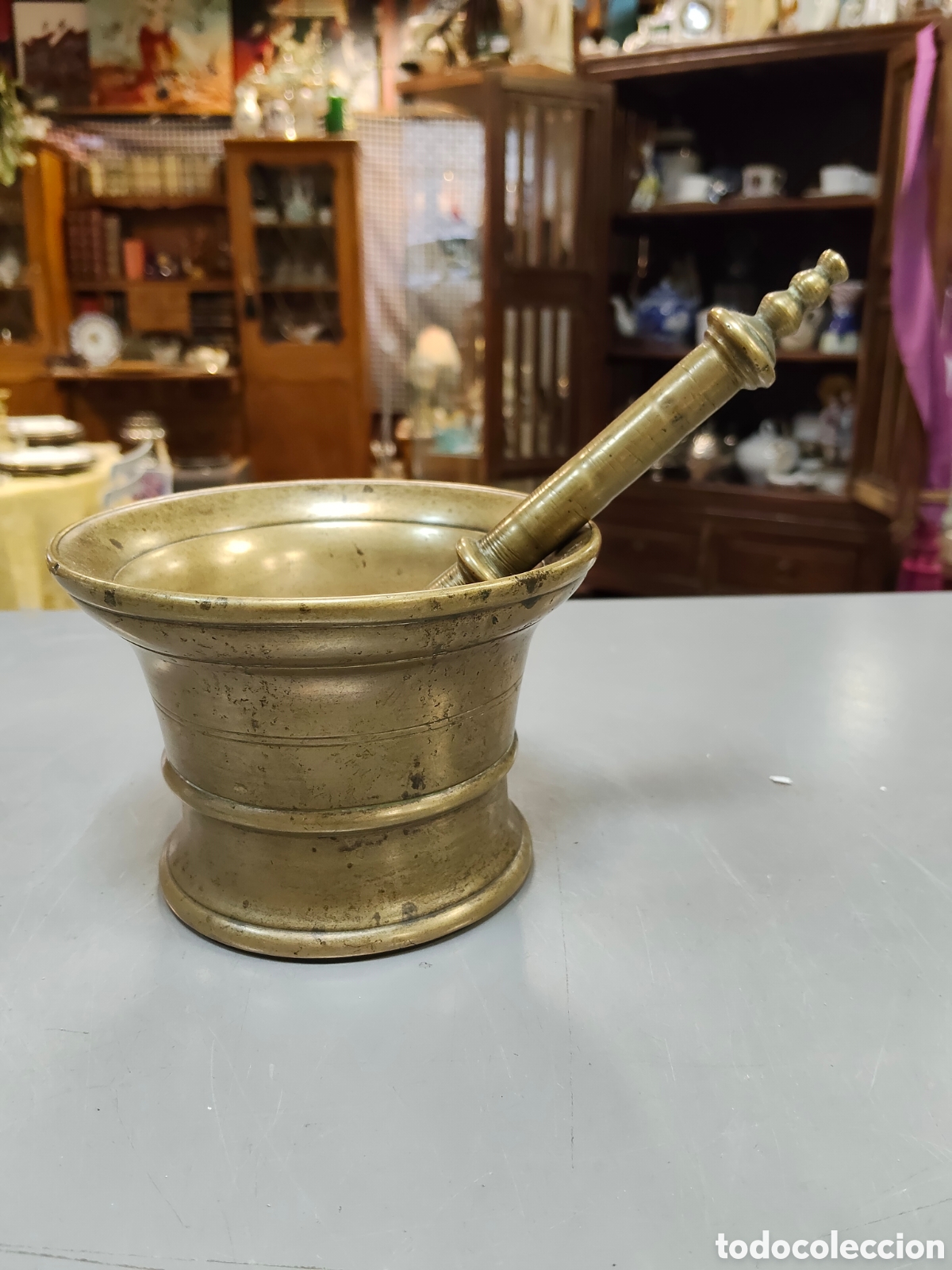 Antig&uuml;edades: Magn&iacute;fico mortero de bronce - Foto 2