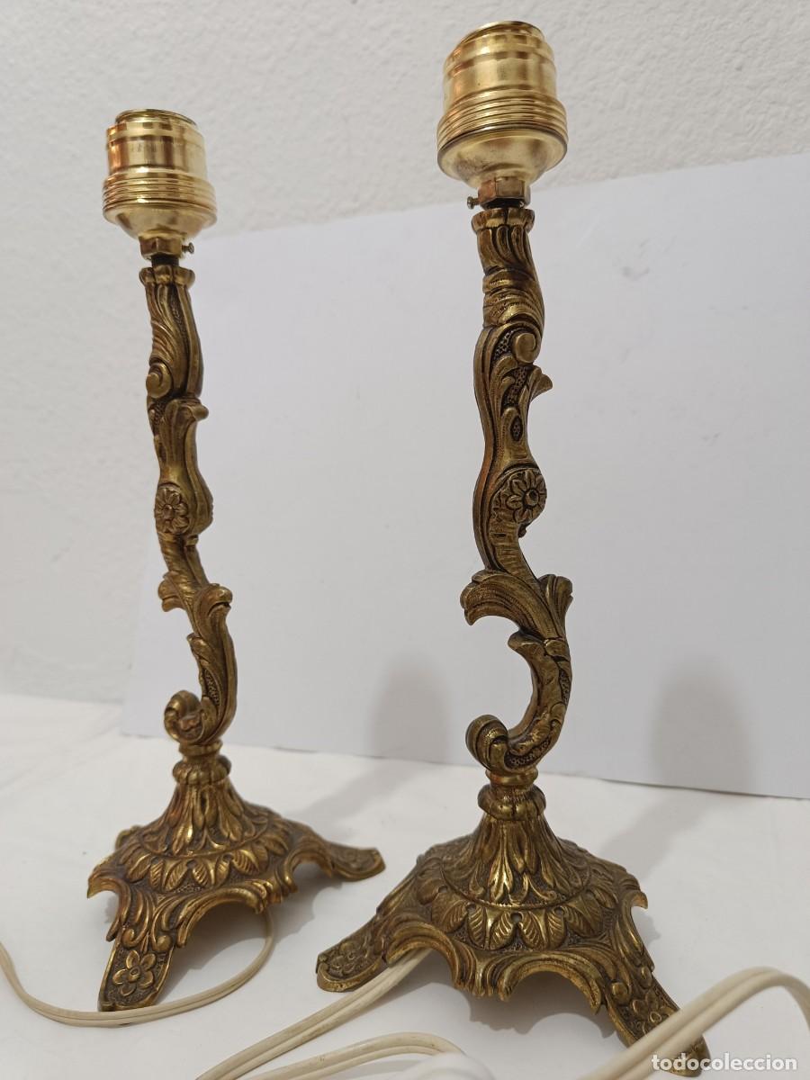 Antig&uuml;edades: Pareja de Pies de L&aacute;mpara en Bronce Fundido - Estilo Rococ&oacute; - 30 cm - Foto 2