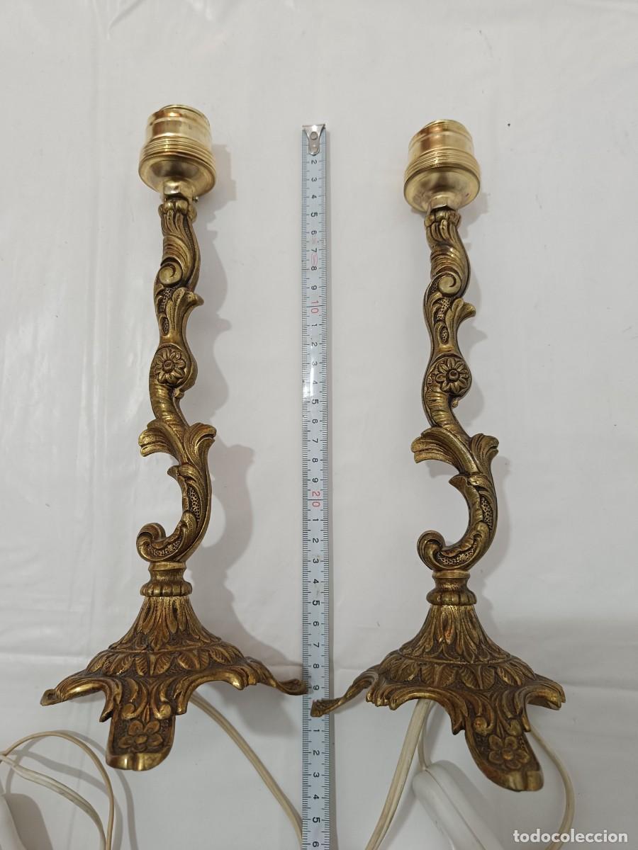 Antig&uuml;edades: Pareja de Pies de L&aacute;mpara en Bronce Fundido - Estilo Rococ&oacute; - 30 cm - Foto 5