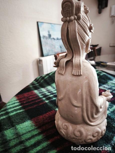 Antig&uuml;edades: Figura BUDISTA de Guanyin (Kwan Yin)