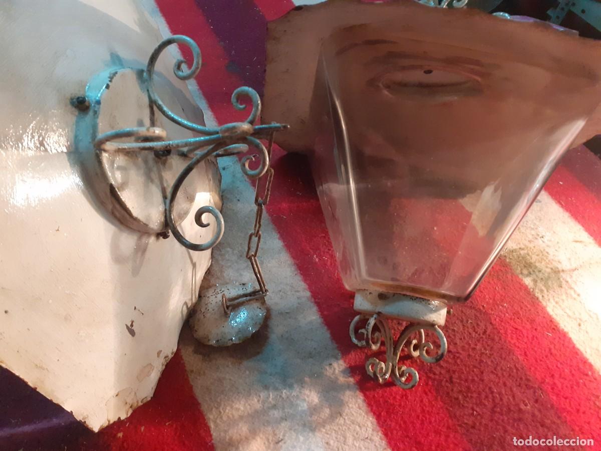 Antig&uuml;edades: Pareja de farolas modernistas - Foto 9