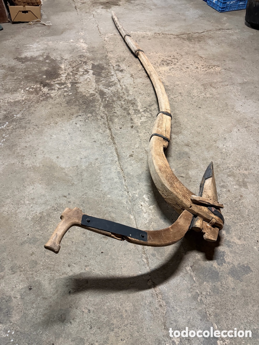 Antig&uuml;edades: Arado Romano Madera 3m - Foto 1