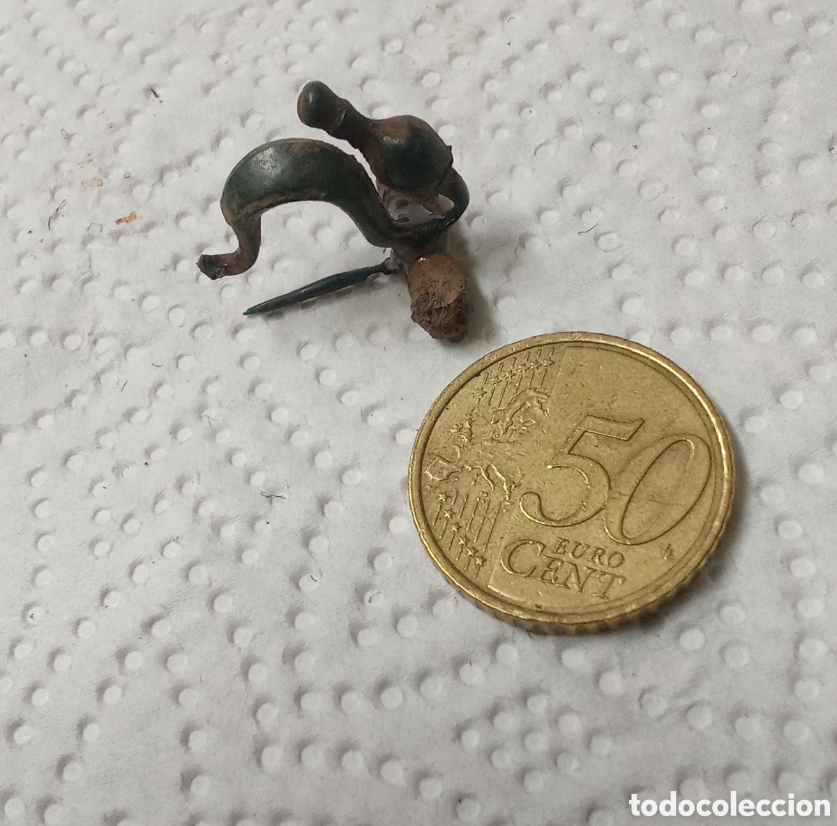 Antig&uuml;edades: F&Iacute;BULA ROMANA ENTERA PEQUE&Ntilde;A - Foto 1