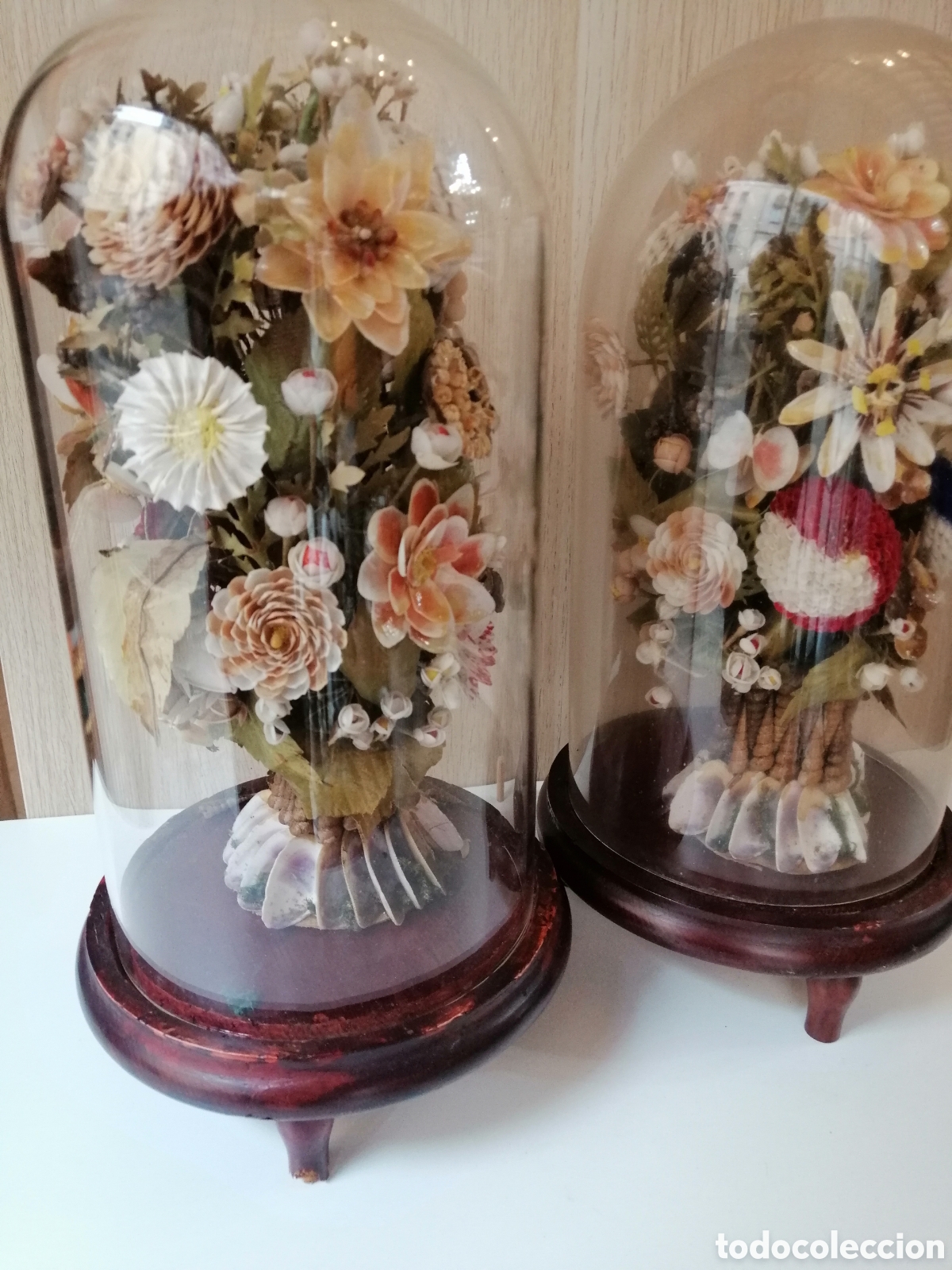 Antig&uuml;edades: Urnas C&uacute;pula De Cristal Y Madera Con Flores - Foto 2