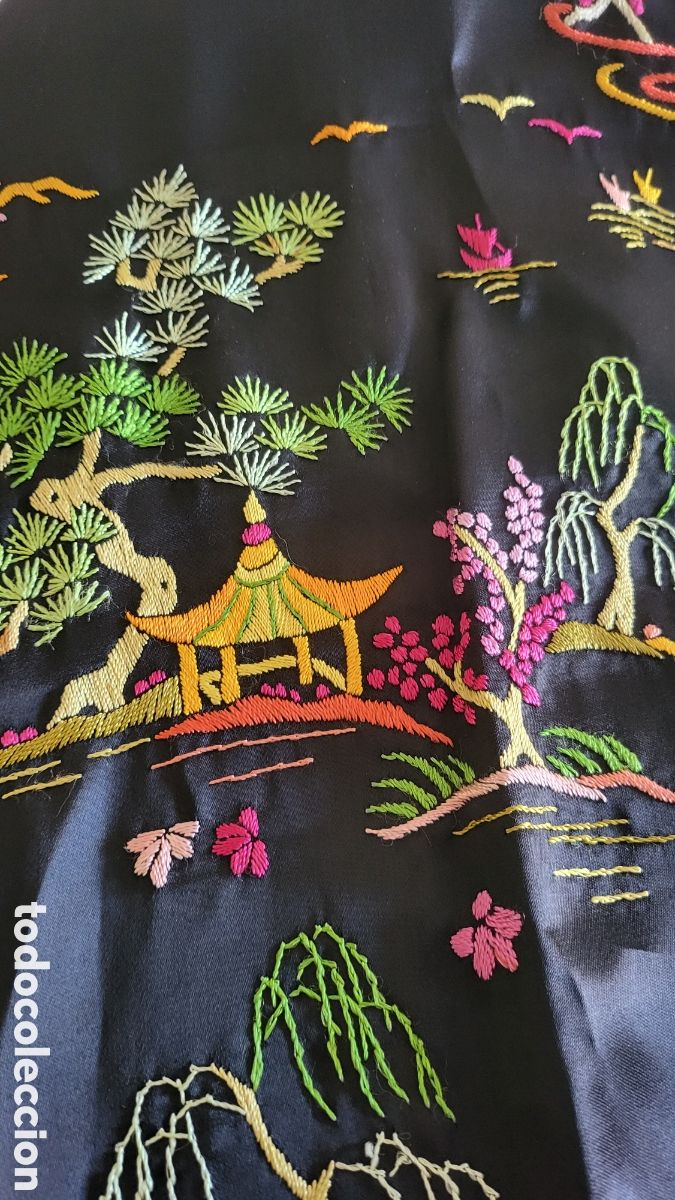 Antig&uuml;edades: KIMONO BORDADO A MANO - Foto 5