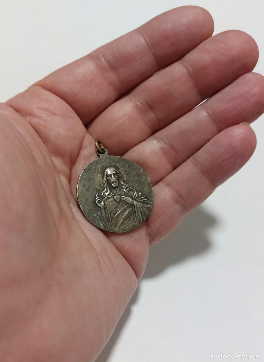 Antig&uuml;edades: Antigua medalla religiosa de plata - Foto 4