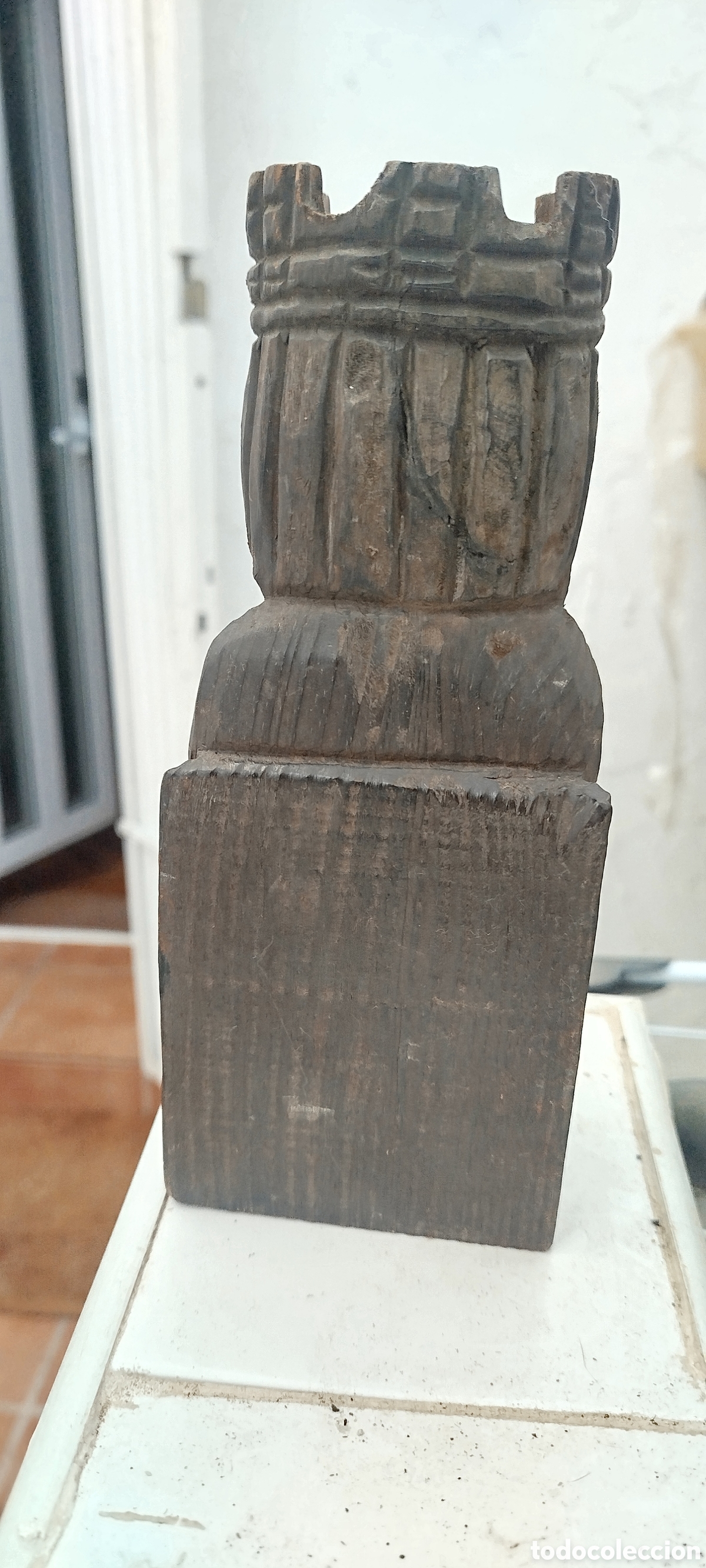 Antig&uuml;edades: Sujetalibros talla madera - Foto 2