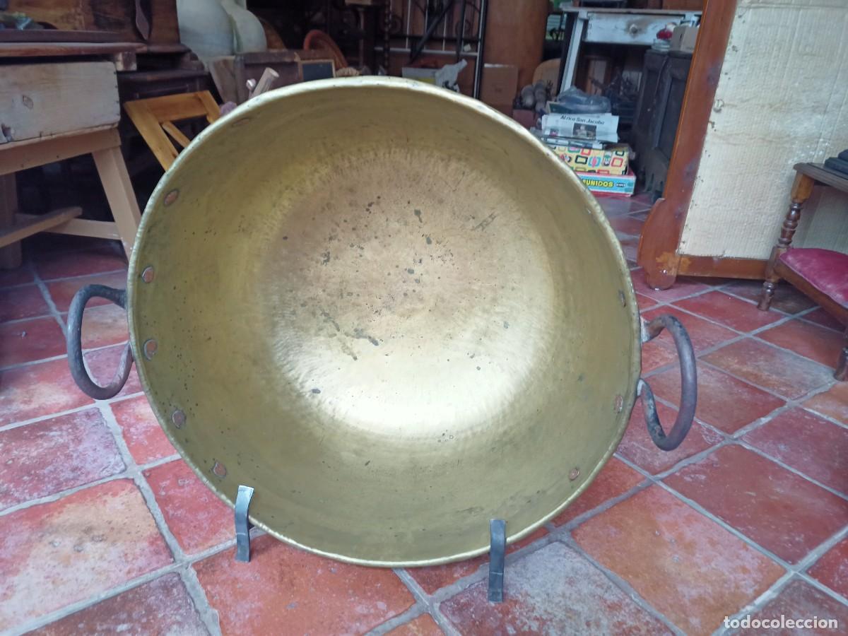 Antig&uuml;edades: Gran caldero de metal - Foto 2