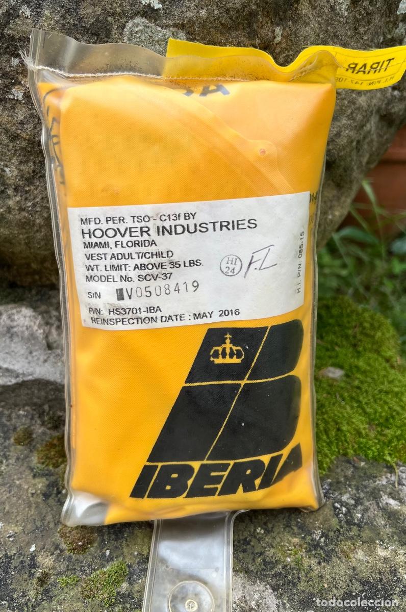 Antiques: Chaleco salvavidas de emergencia - Iberia l&iacute;neas a&eacute;reas - Sin abrir, en su bolsa original - Aviaci&oacute;n
