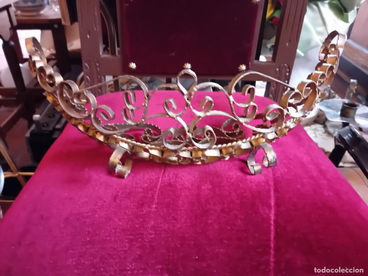 Antig&uuml;edades: Centro de mesa de hierro decorado con aricos d&eacute;cada de los 50/60 - Foto 4