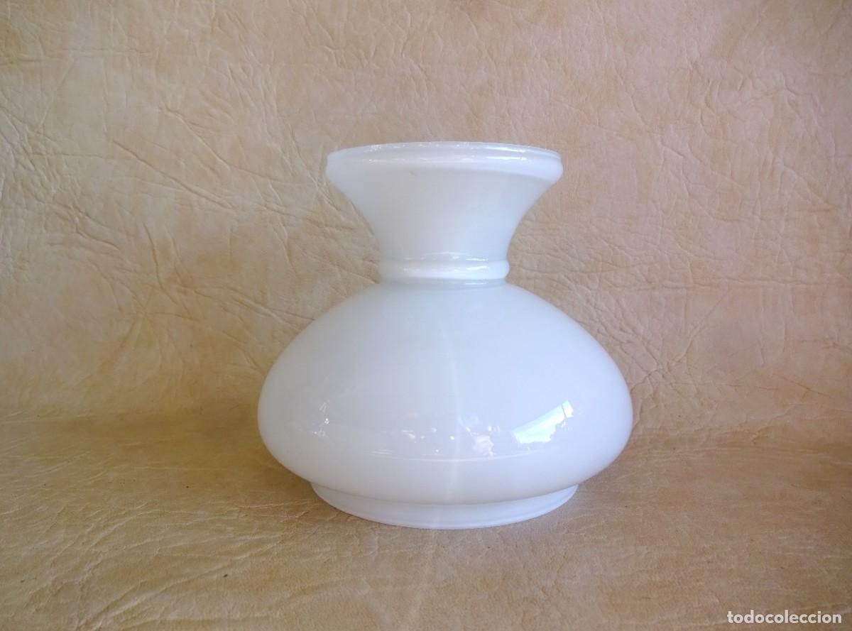 Antig&uuml;edades: TULIPA CRISTAL LAMPARA O QUINQUE COLOR BLANCO