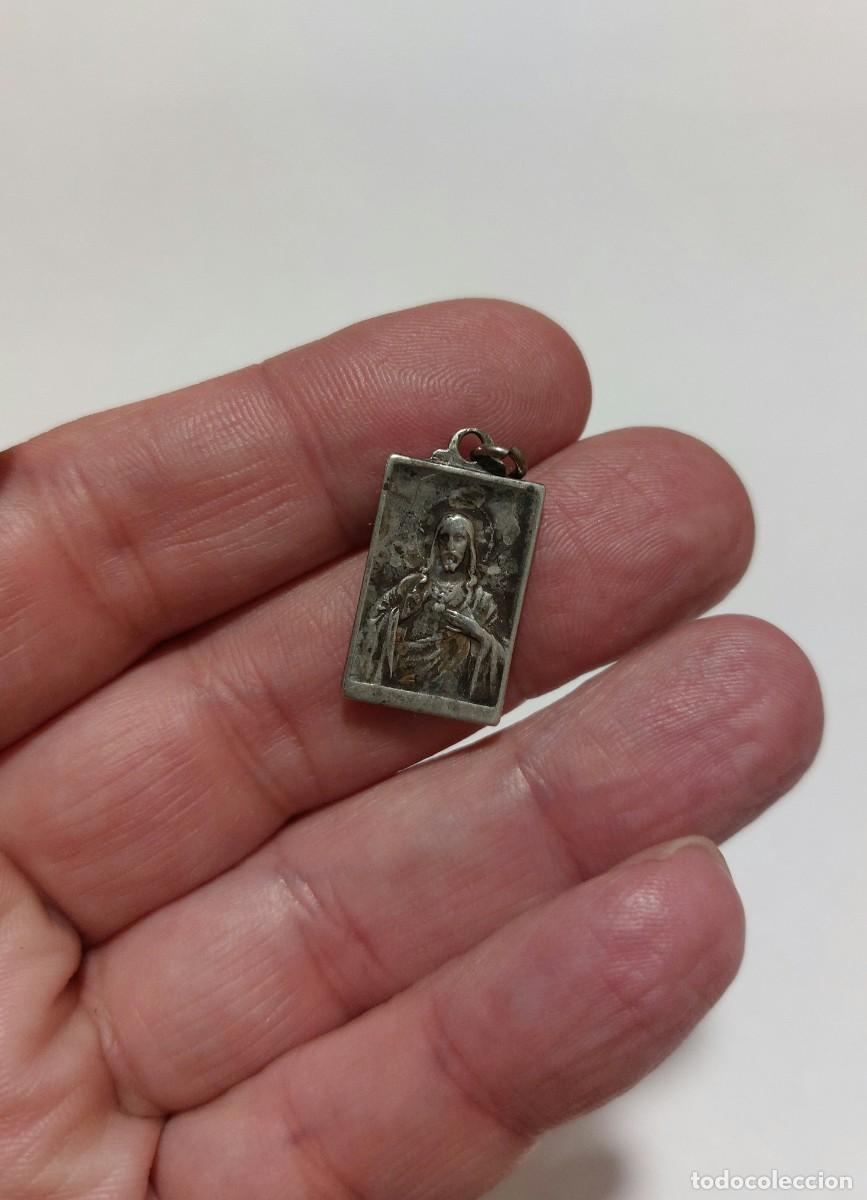 Antig&uuml;edades: Antigua medalla religiosa de plata - Foto 3