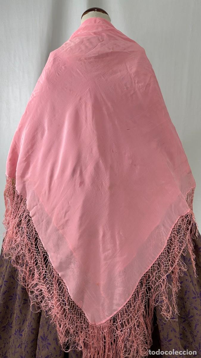Antig&uuml;edades: Antiguo mant&oacute;n de seda rosa - Foto 2