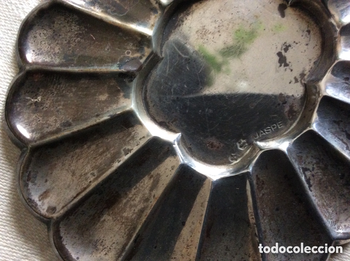 Antig&uuml;edades: Bandeja plata oval gallonada - Foto 3