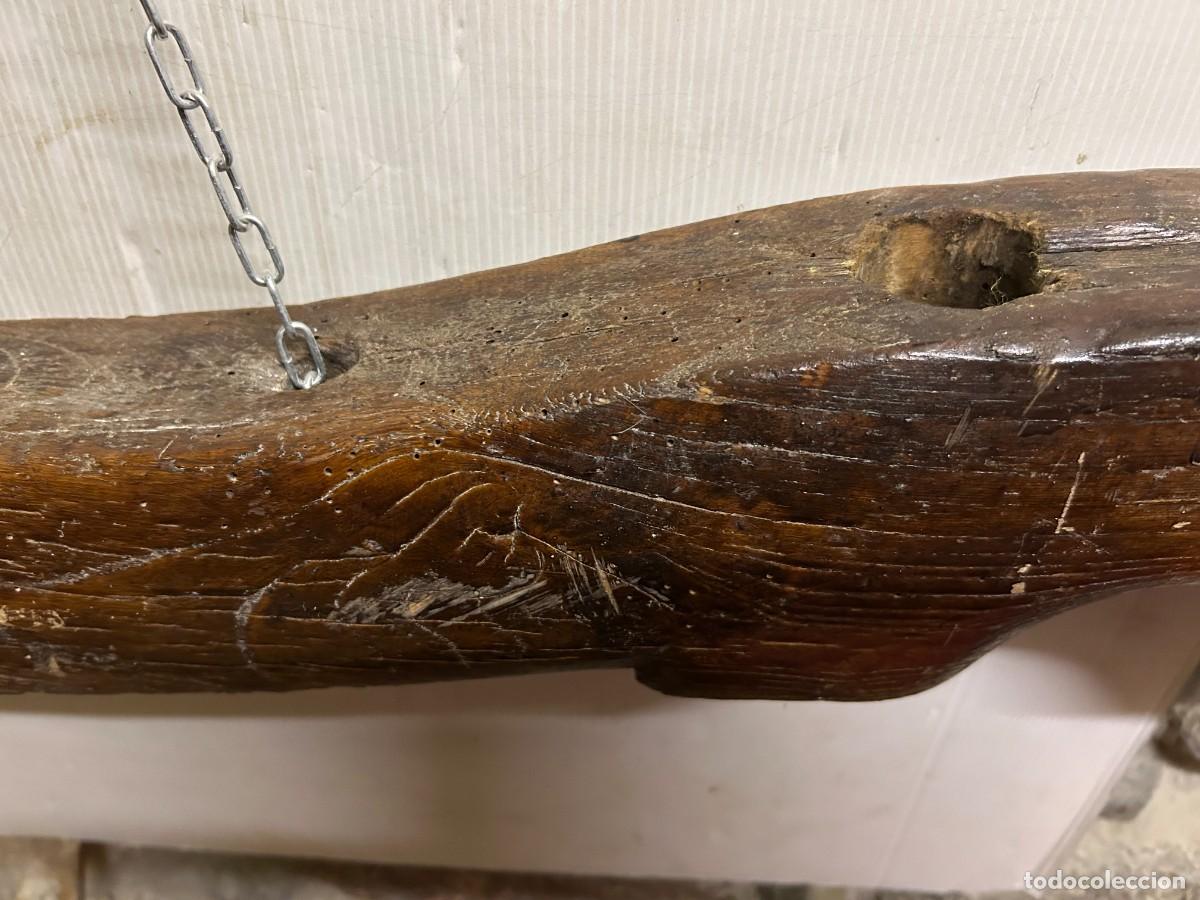 Antig&uuml;edades: Yugo de madera antiguo, grande - Foto 4