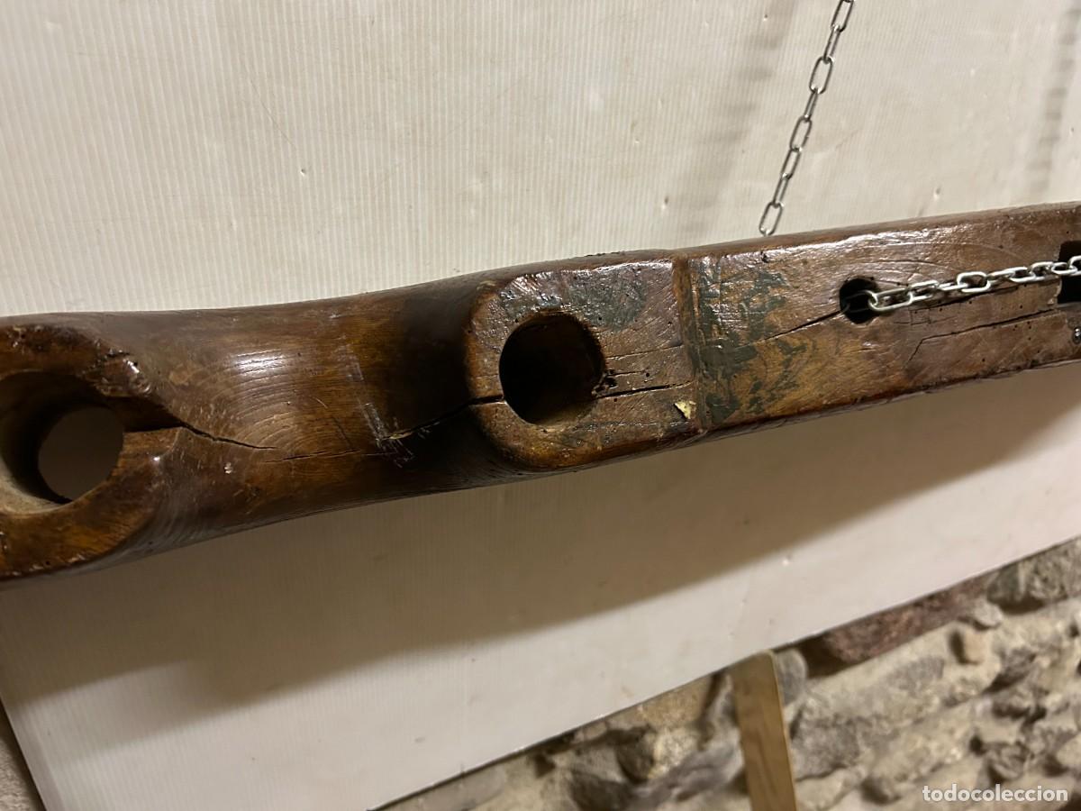 Antig&uuml;edades: Yugo de madera antiguo, grande - Foto 8