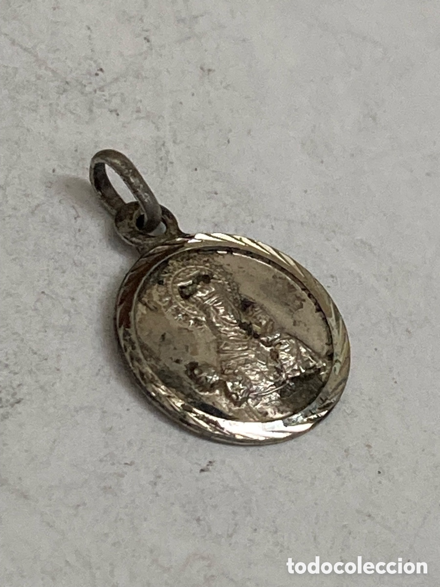 Antig&uuml;edades: Medalla de plata religiosa C515 - Foto 1