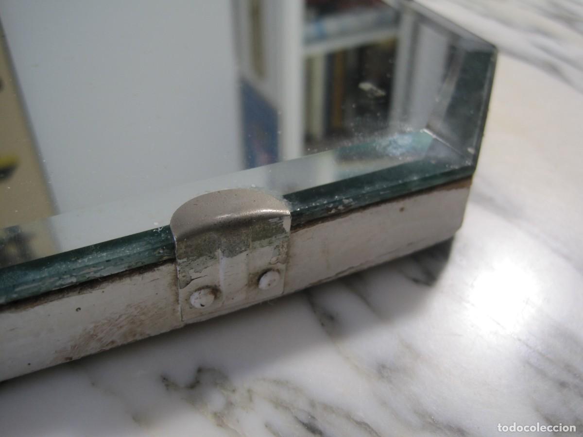 Antig&uuml;edades: ESPEJO DE BA&Ntilde;O - BISELADO - FORMA OCTOGONAL - A&Ntilde;OS 40 - Foto 6