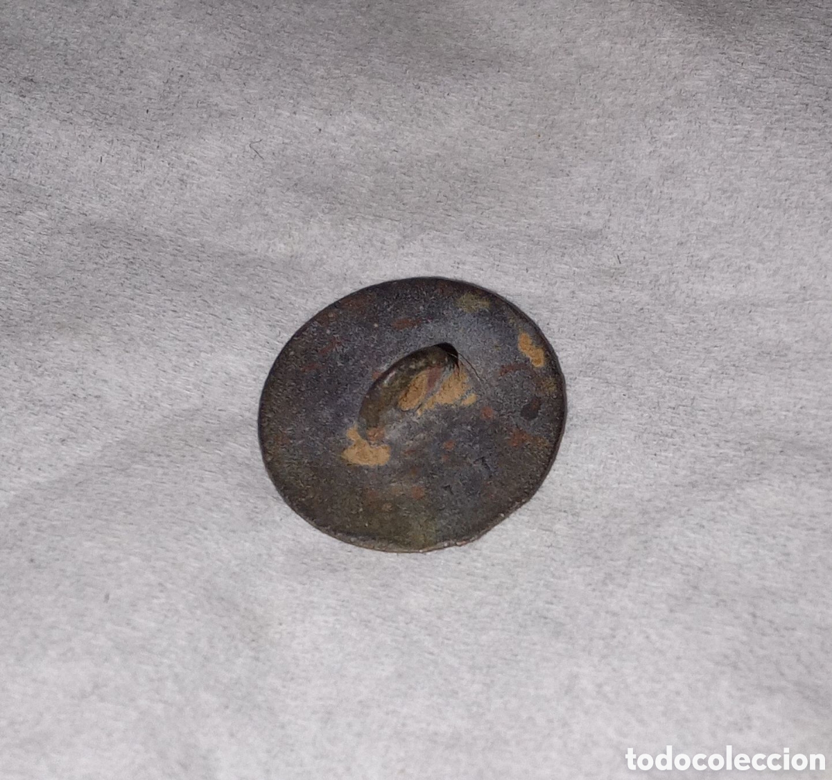 Antig&uuml;edades: BOT&Oacute;N MILITAR ANTIGUO - Foto 2