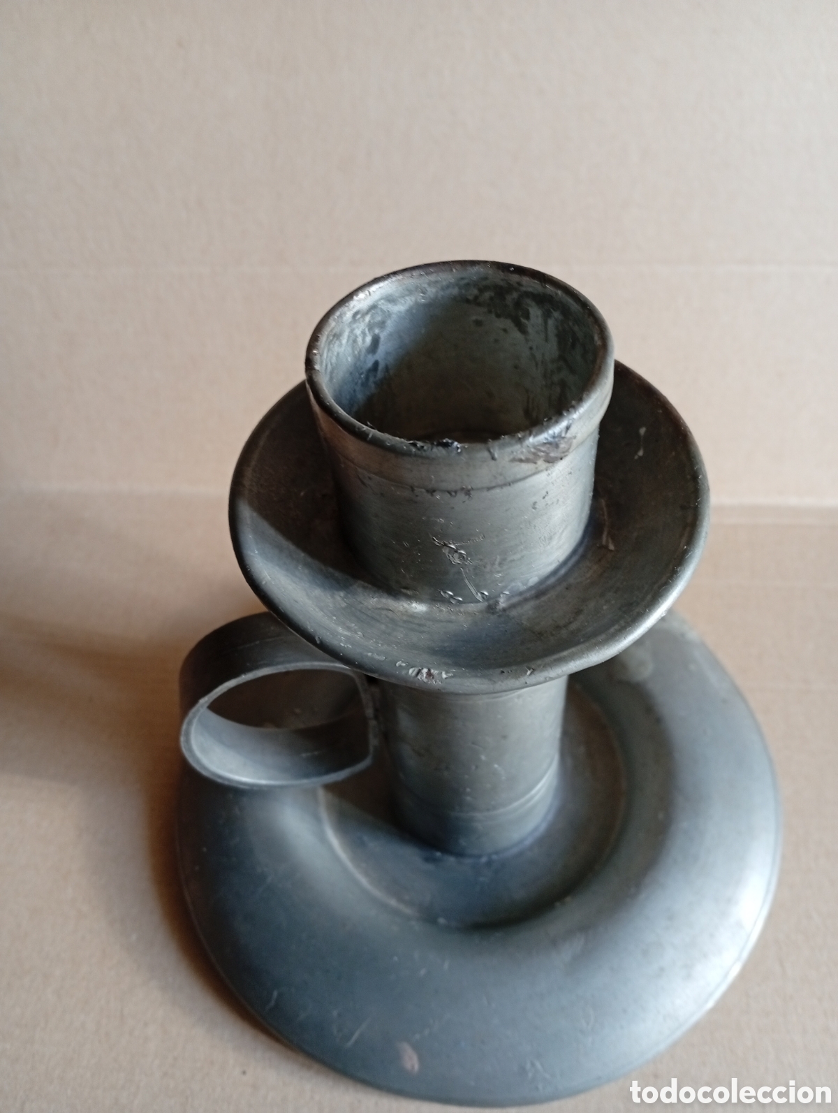 Antig&uuml;edades: Candelabro de peltre - Foto 3