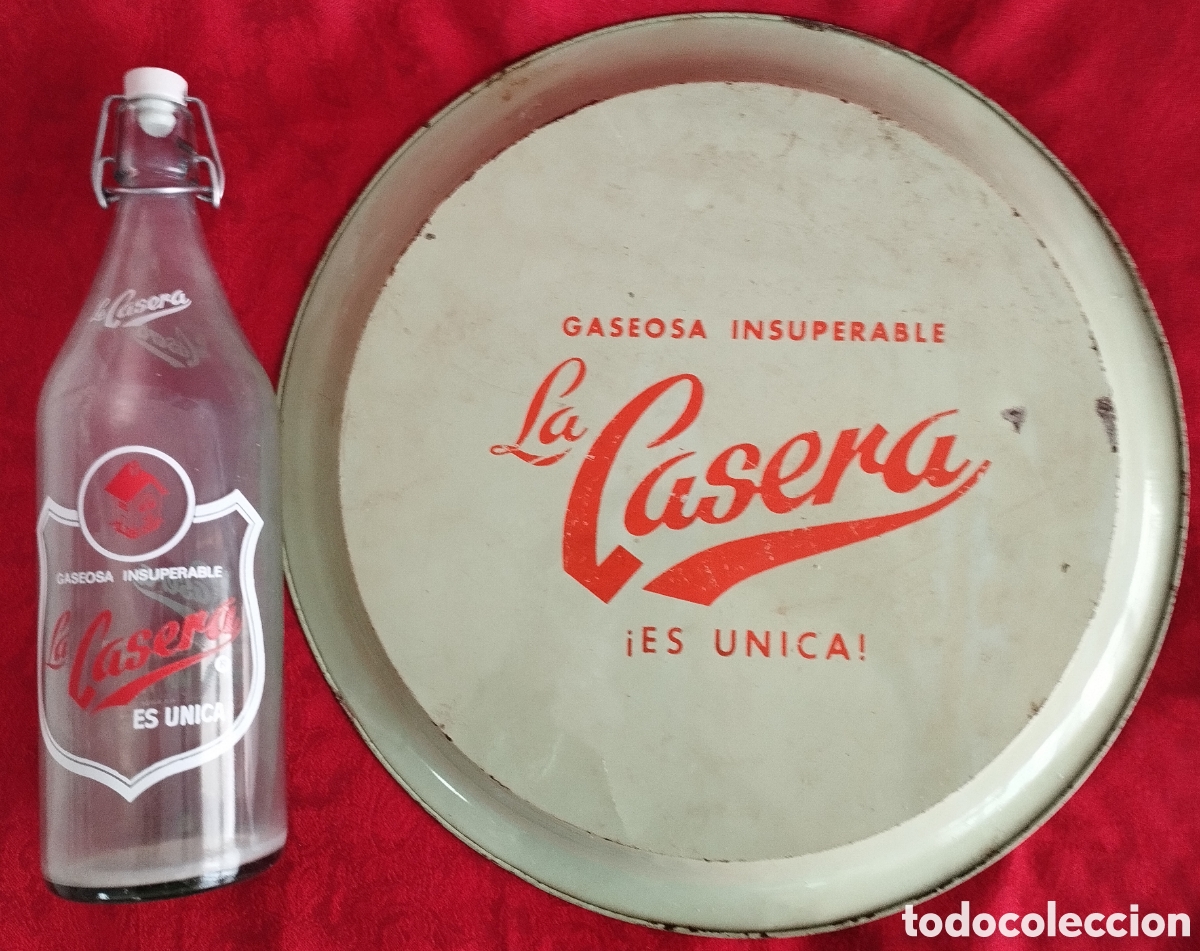 Antig&uuml;edades: Antigua Bandeja y Botella LA Casera. - Foto 5