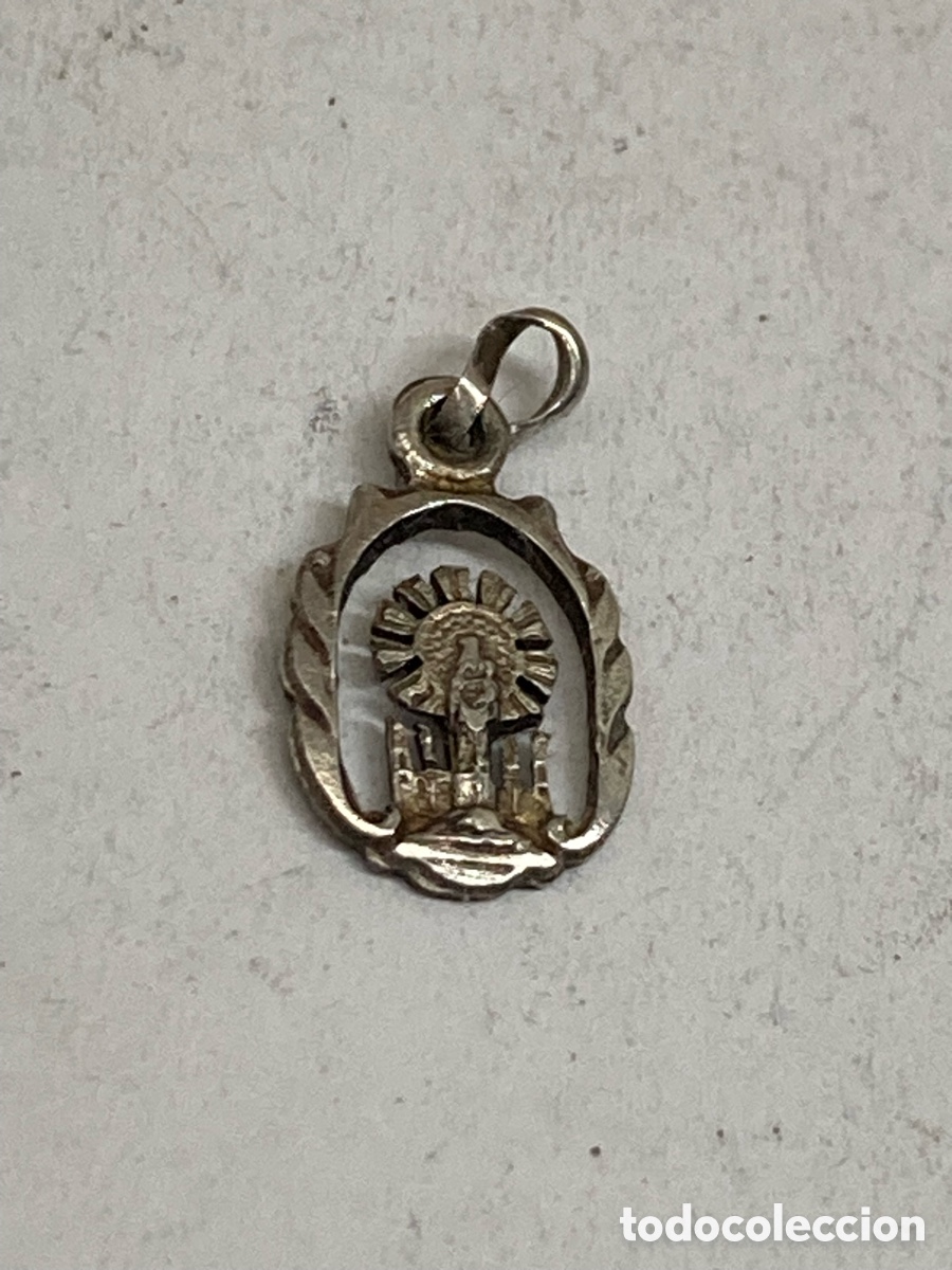 Antig&uuml;edades: Medalla de plata religiosa C517 - Foto 1