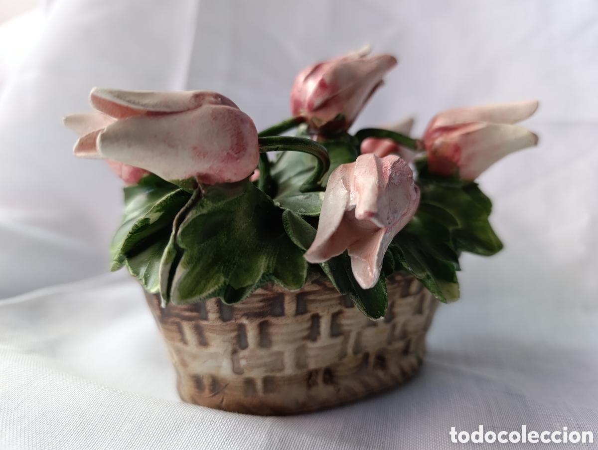 Antig&uuml;edades: Cesto de flores Capodimonte - Foto 1