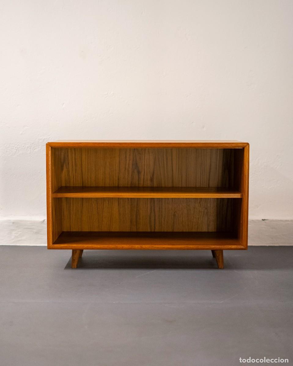 Antig&uuml;edades: ESTANTER&Iacute;A BAJA MID CENTURY EN TECA - Foto 1