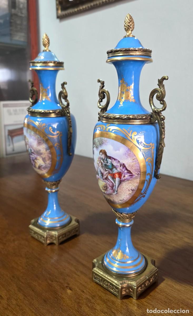 Antig&uuml;edades: 2 Jarrones estilo S&eacute;vres - Foto 3