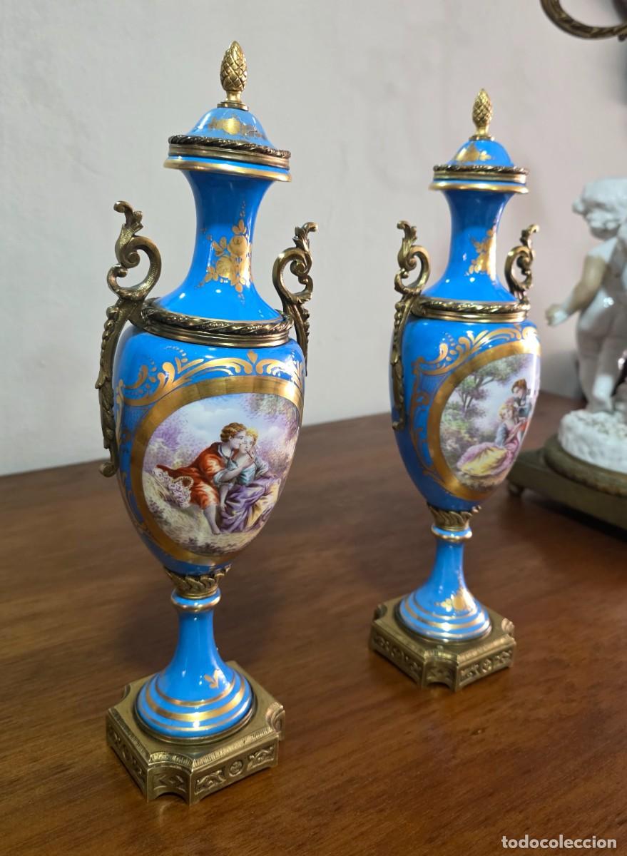 Antig&uuml;edades: 2 Jarrones estilo S&eacute;vres - Foto 4