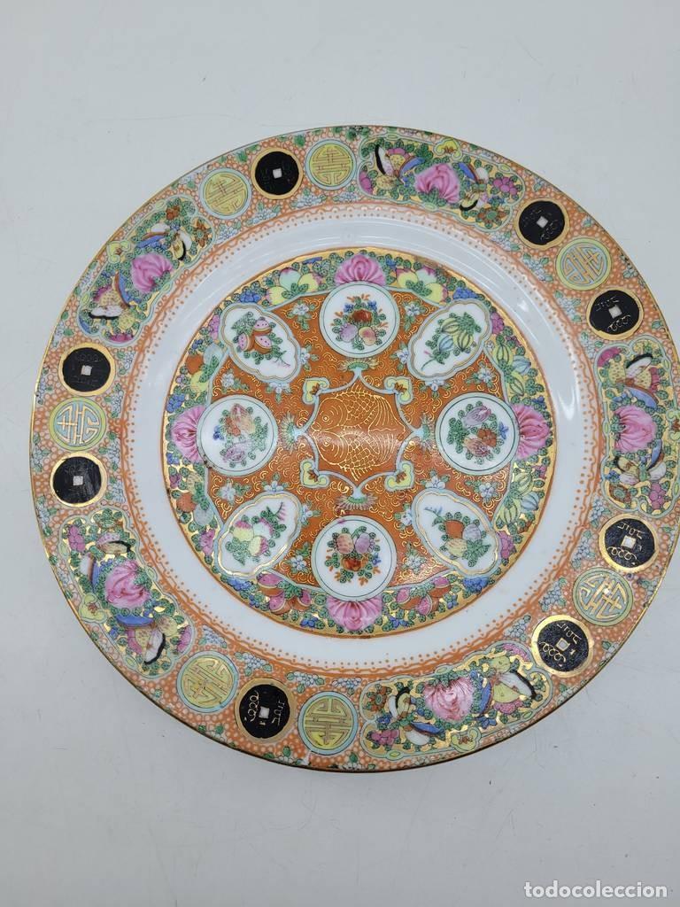 Antig&uuml;edades: PLATO DECORATIVO CHINO - Foto 1