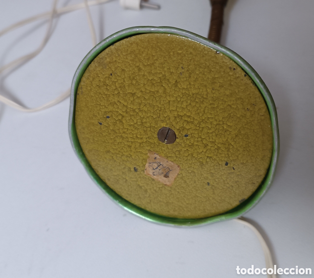 Antig&uuml;edades: Antigua L&Aacute;MPARA sobremesa tipo FLEXO, en lat&oacute;n FUNCIONANDO, con interruptor en la base. FUNCIONANDO. - Foto 9