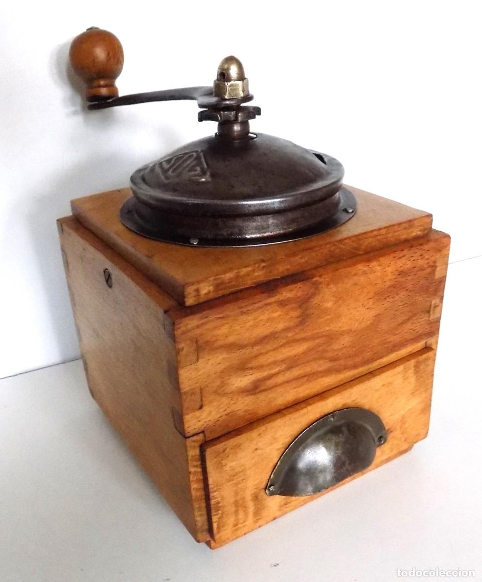 Antig&uuml;edades: MOLINILLO DE CAF&Eacute; MARCA SOL. MODELO 452. TAMA&Ntilde;O 2. ESPA&Ntilde;A. CA. 1920/30