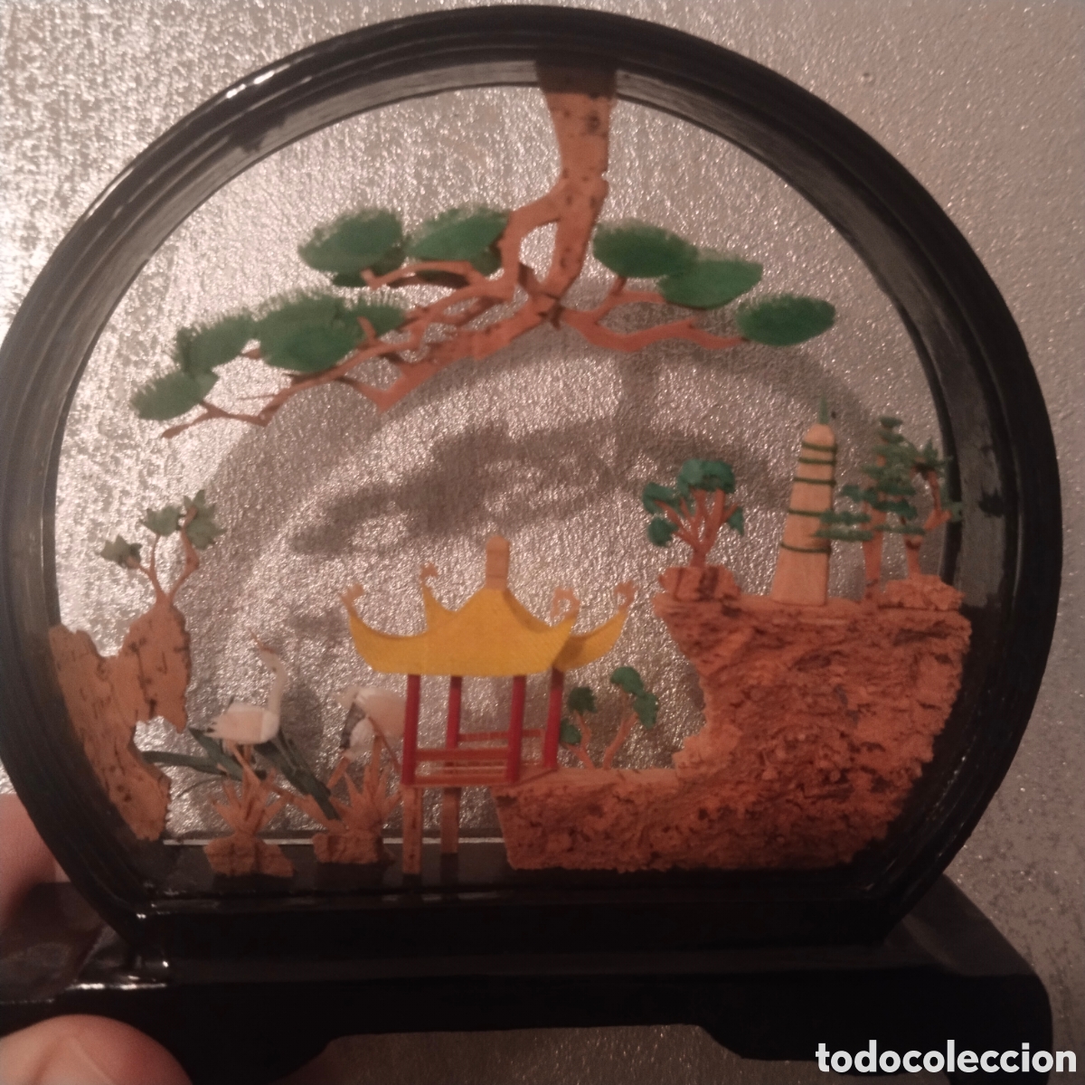 Antig&uuml;edades: Diorama chino y barcos vitrina - Foto 2