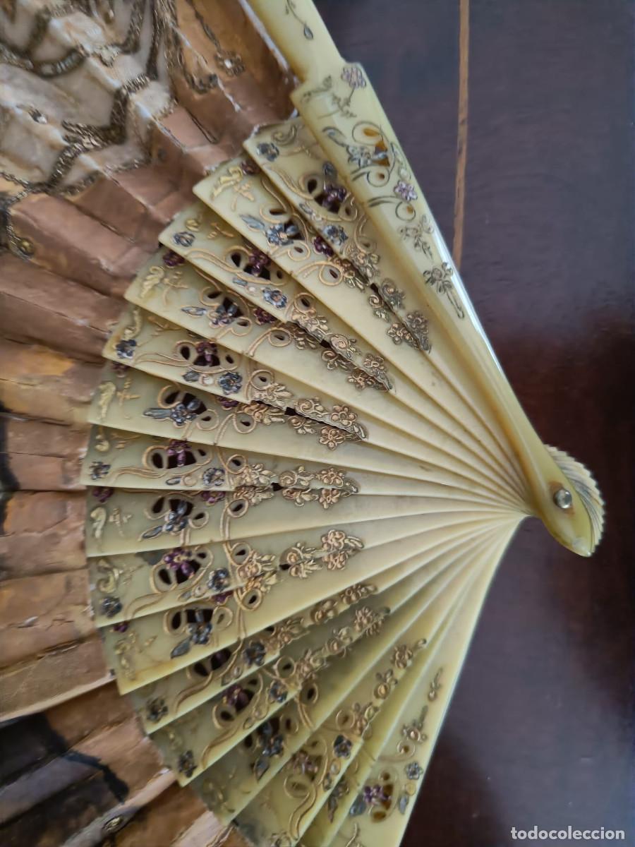 Antig&uuml;edades: ABANICO MODERNISTA CON ESTUCHE - Foto 3