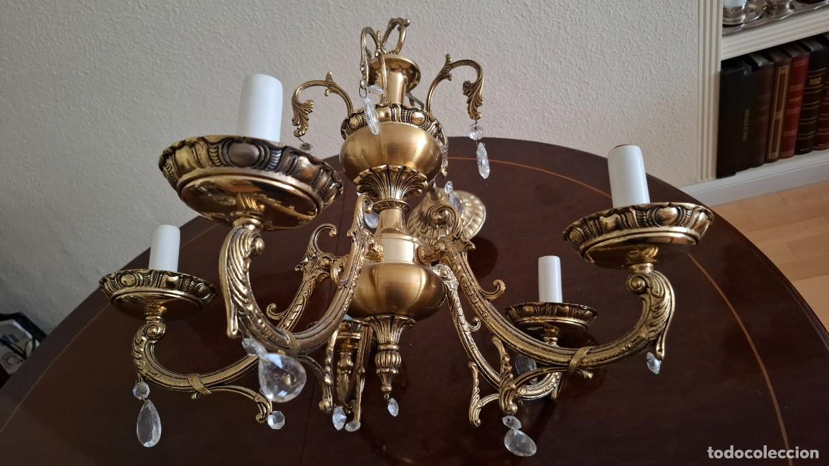 Antig&uuml;edades: Lampara de bronce dorado y cristal - Foto 5