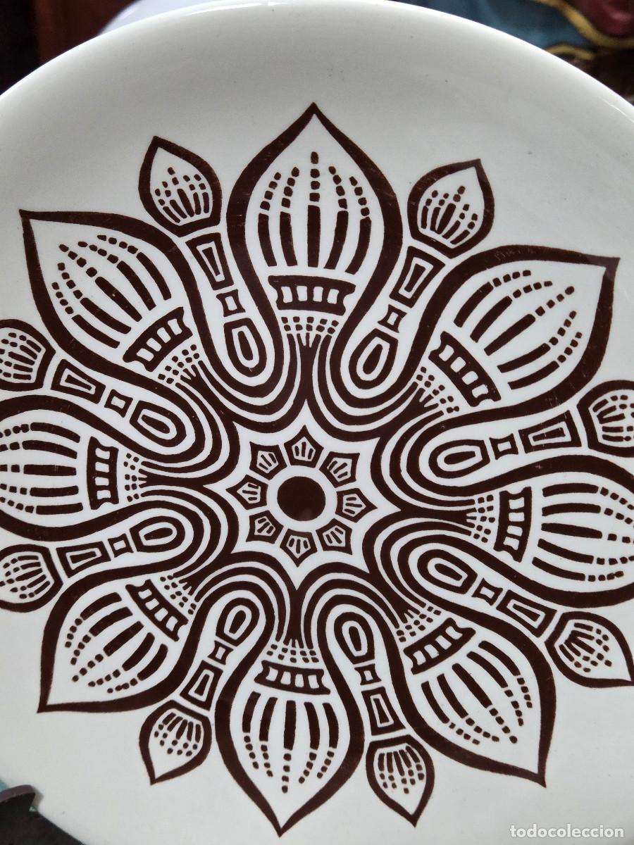 Antig&uuml;edades: plato de ceramica vintage - Foto 2