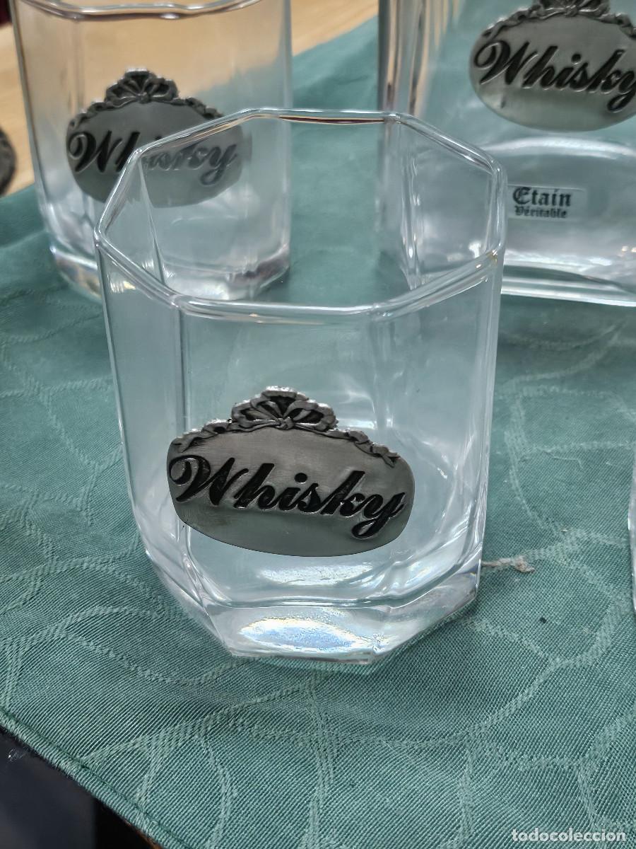 Antig&uuml;edades: botella de wisqui y 4 vasos - Foto 2