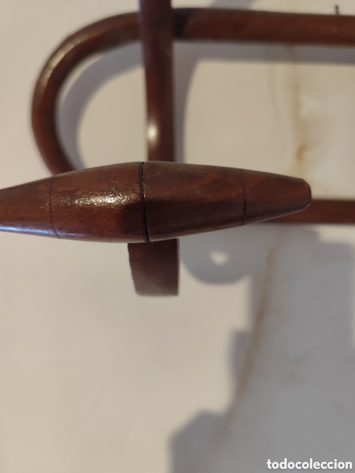 Antig&uuml;edades: Perchero de pared estilo thonet de 4 brazos - Foto 3