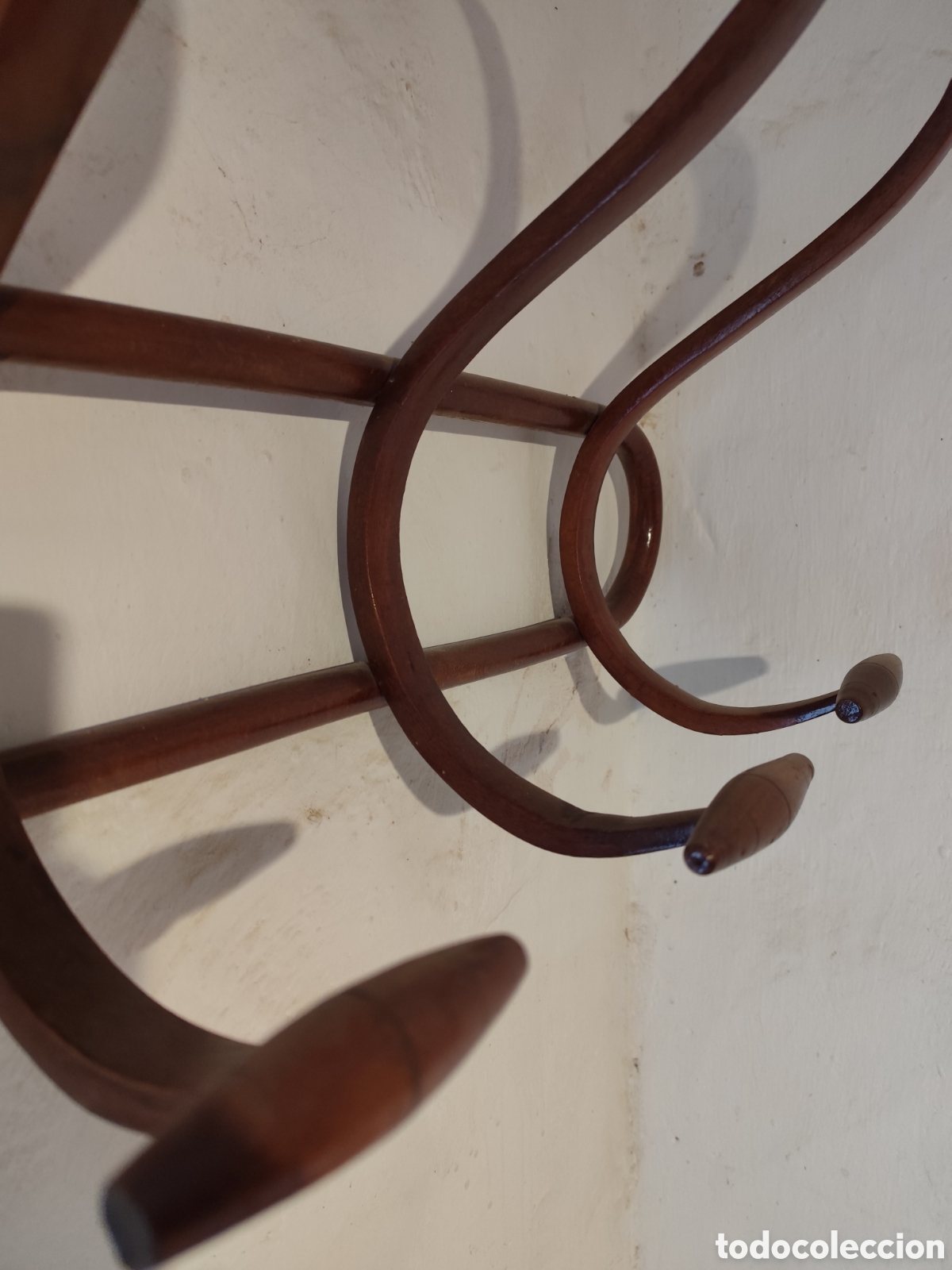Antig&uuml;edades: Perchero de pared estilo thonet de 4 brazos - Foto 5