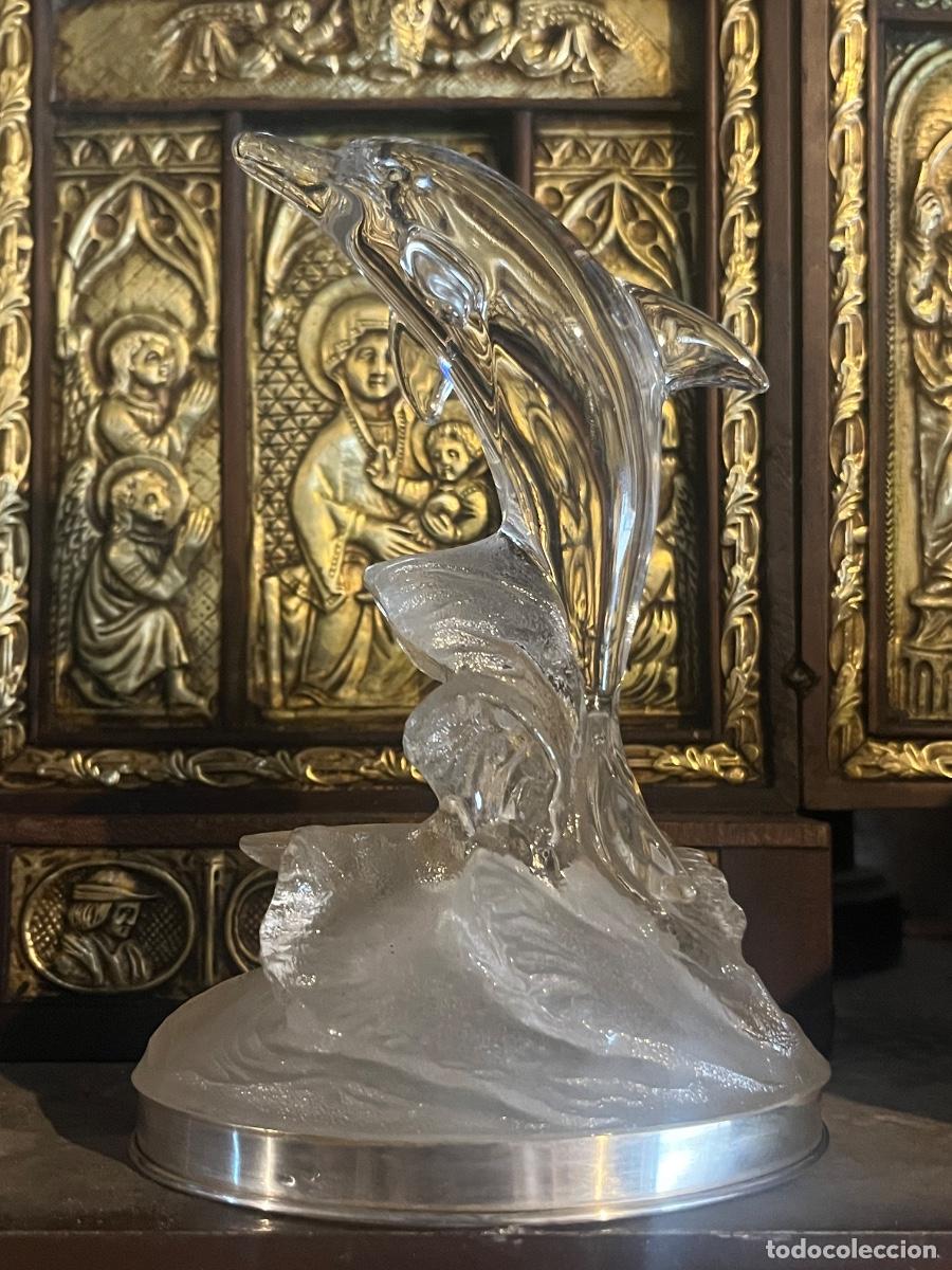 Antig&uuml;edades: DELFIN DE CRISTAL D&rsquo;ARQUES CON BASE DE PLATA 925 - Foto 1