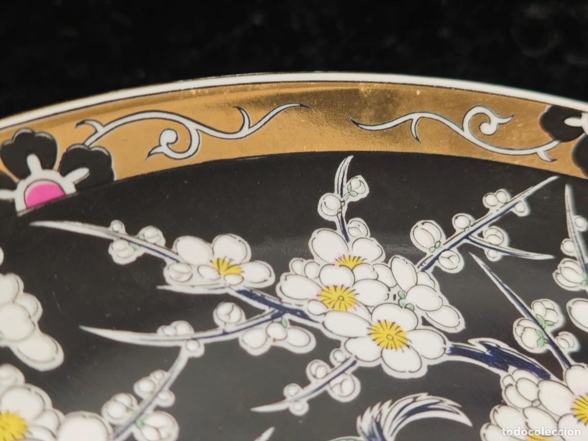 Antig&uuml;edades: Plato japon&eacute;s pintado a mano - Foto 2