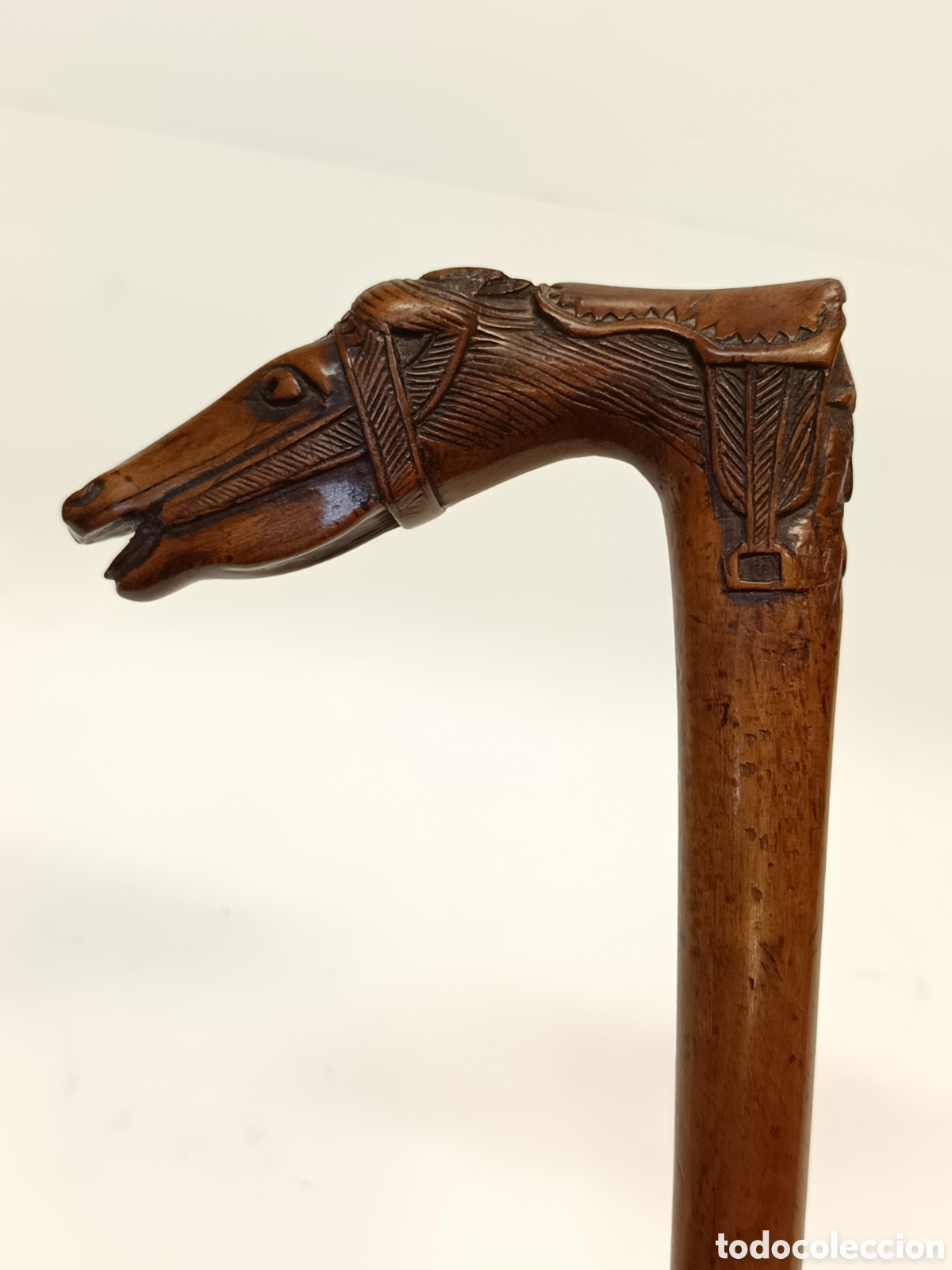 Antig&uuml;edades: Bast&oacute;n antiguo caballo tallado en madera - Foto 2