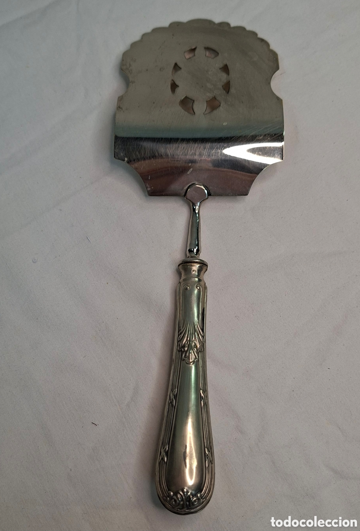 Antig&uuml;edades: Pala para servir con mango de plata - Foto 4