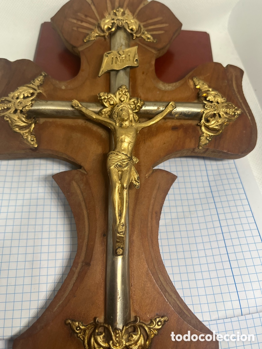 Antig&uuml;edades: ANTIGUA BENDITERA MADERA Y METALES - Foto 3