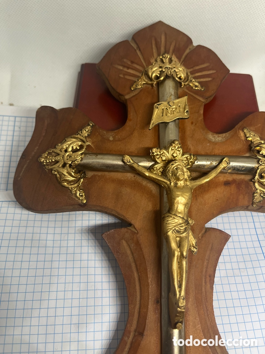Antig&uuml;edades: ANTIGUA BENDITERA MADERA Y METALES - Foto 8