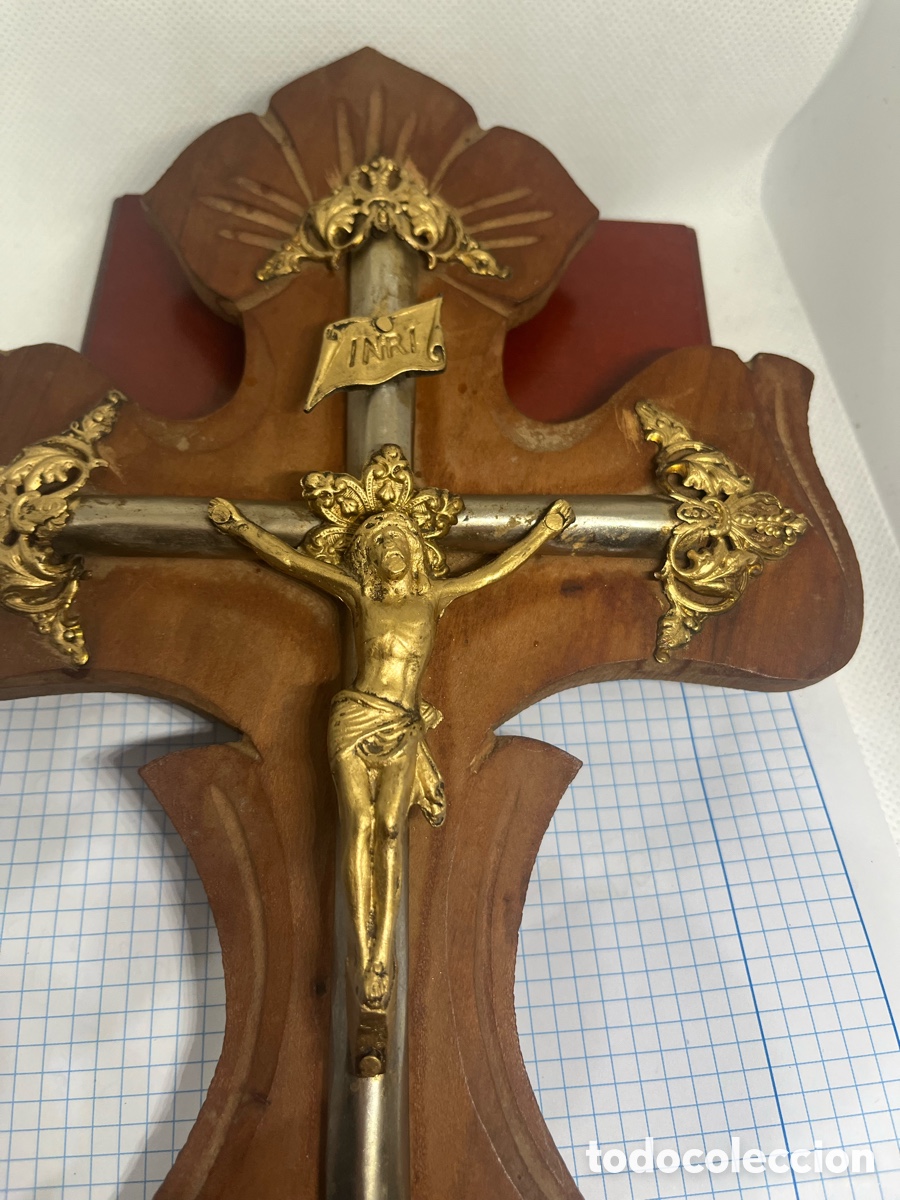 Antig&uuml;edades: ANTIGUA BENDITERA MADERA Y METALES - Foto 9
