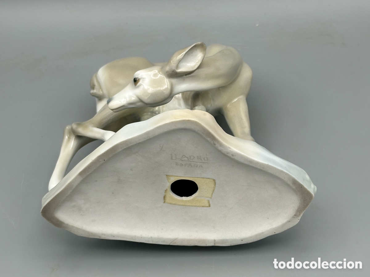 Antig&uuml;edades: REF: 01000327.13 &ldquo;GACELA&rdquo; LLADR&Oacute; - Foto 8